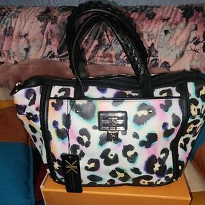 FLASH SALE Kardashian NWT Rare find Large leopard print bag